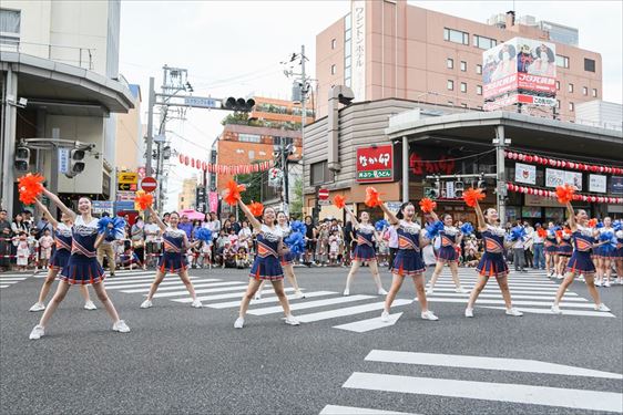 まちなかパフォーマンスステージ（郡山高校チアダンス部）