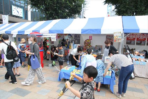 駅前広場出展ブース（２日・３日　両日）（福島中央テレビ「中テレ屋」）